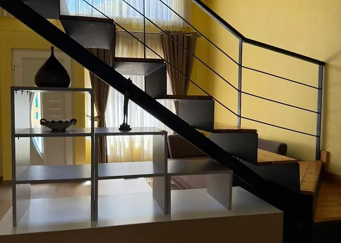 Auto Tana Guest House